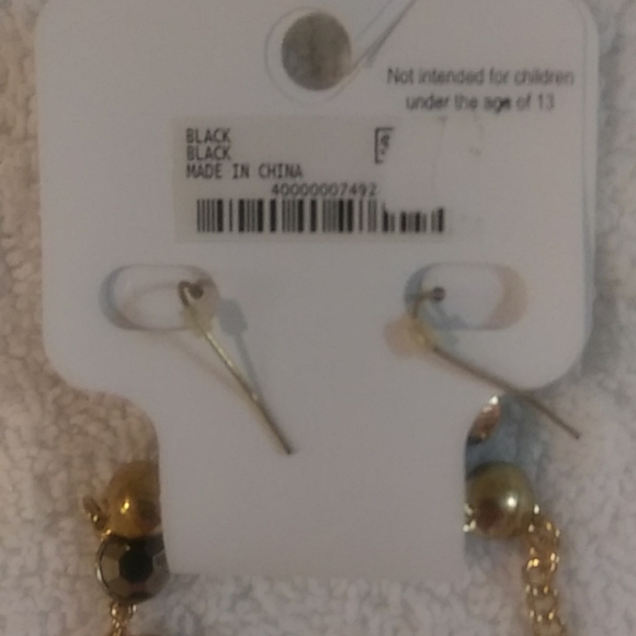 Necklace Earring set - Picture 5 of 5